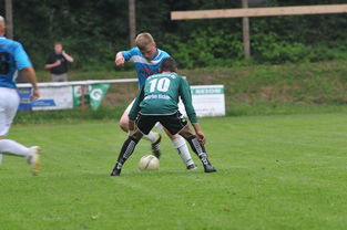 米乐体育交易记录-布宜诺斯艾利斯独立球员训练强度加大，力求最佳竞技状态