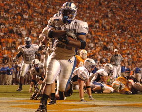 斯图加特士气高涨队员狂揽胜利